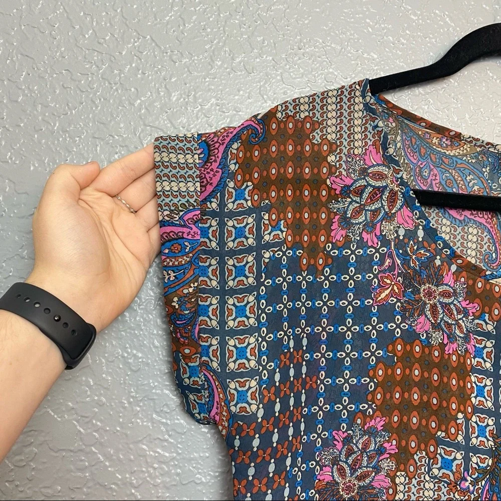 XHILARATION SHEER PATTERNED TOP - Picture 2 of 6